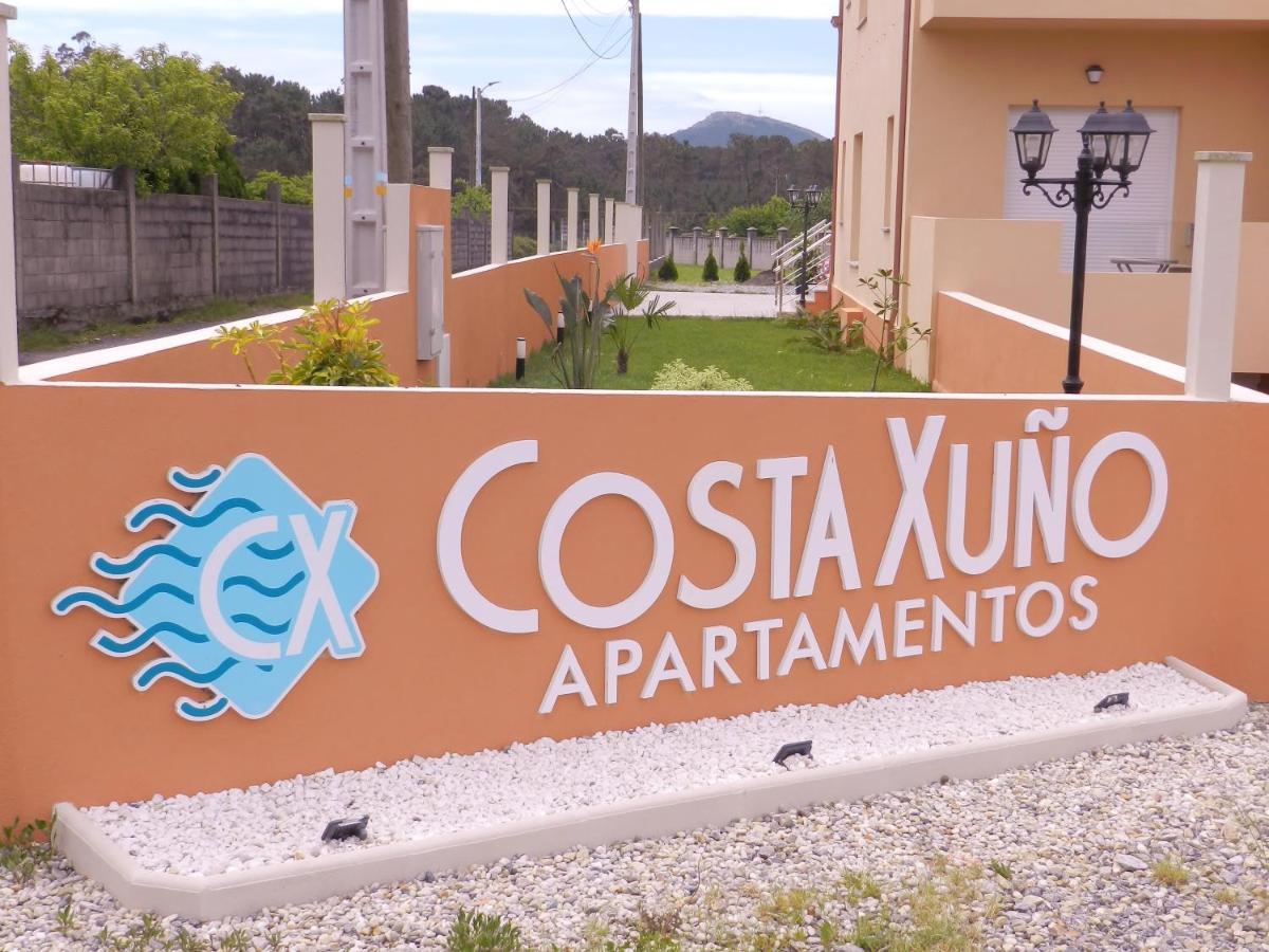 Apartamentos Costa Xuno Porto do Son Buitenkant foto