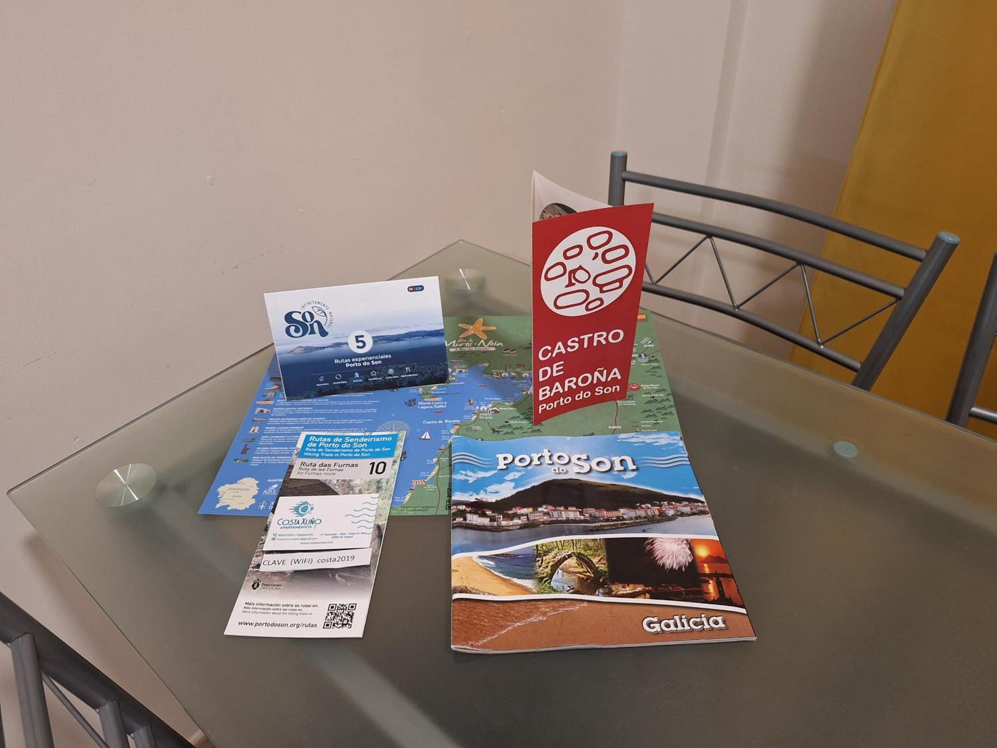 Apartamentos Costa Xuno Porto do Son Buitenkant foto